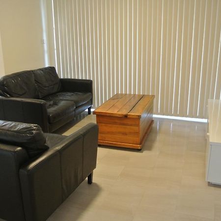 Montgomery Apartments Forster Bagian luar foto